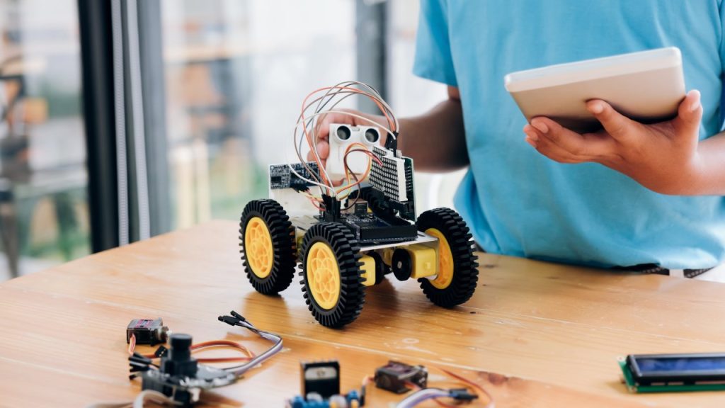 The Top Robotics Kits for Kids